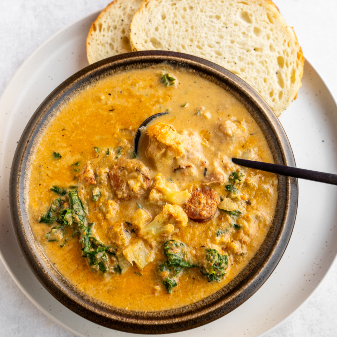 Spicy Cauliflower & Kale Soup