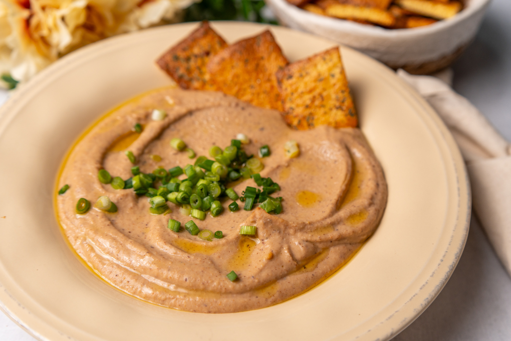 Black Eyed Pea Hummus